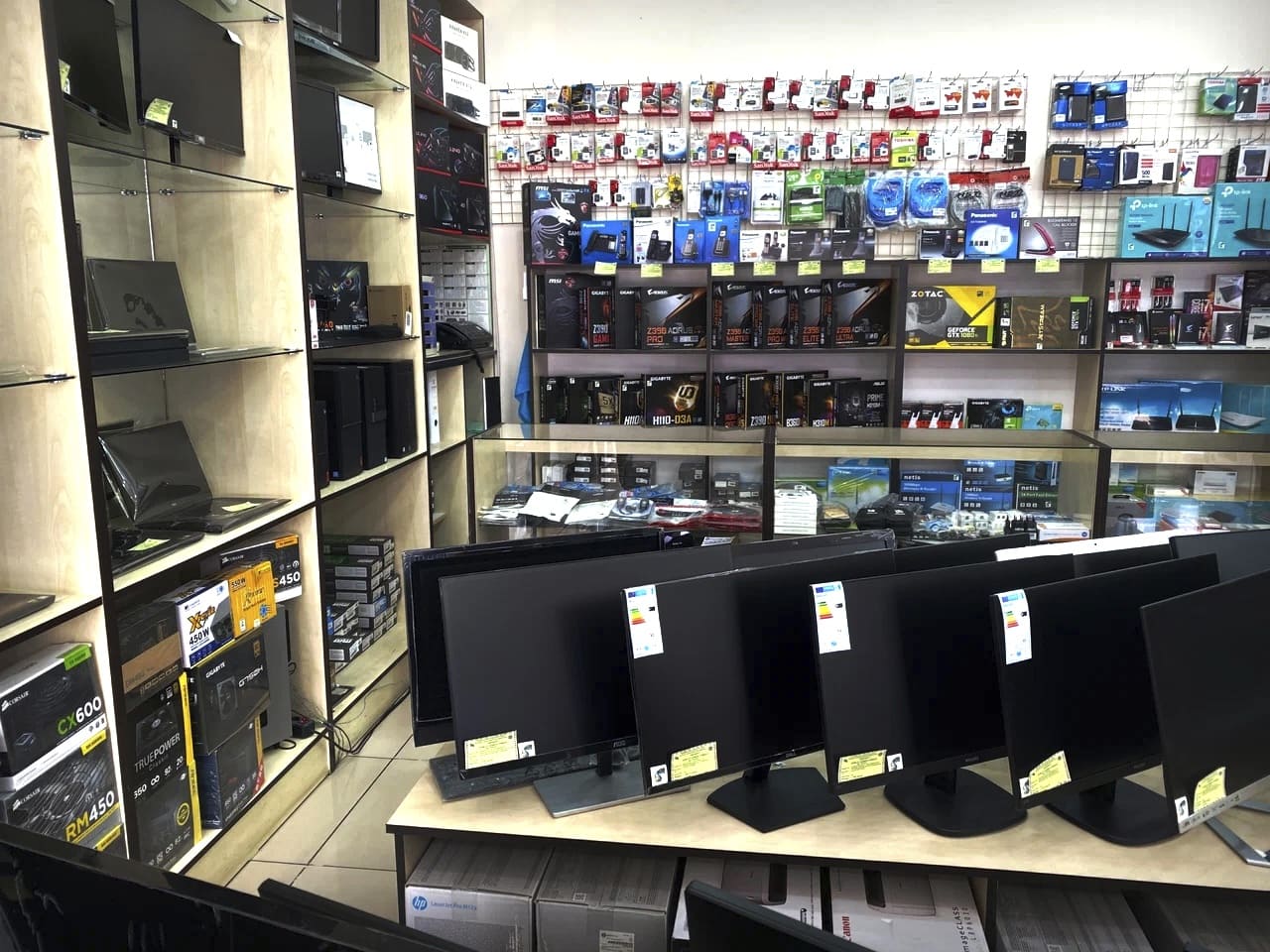 Fourniture d’équipements informatiques